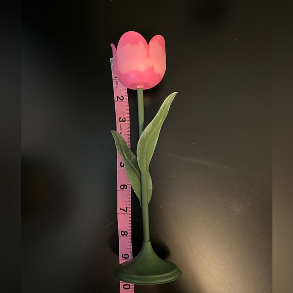 Set of 2 Metal Tulip Candle Holders Pink Purple Flowers Green Stem & Leaves - Picture 4 of 6
